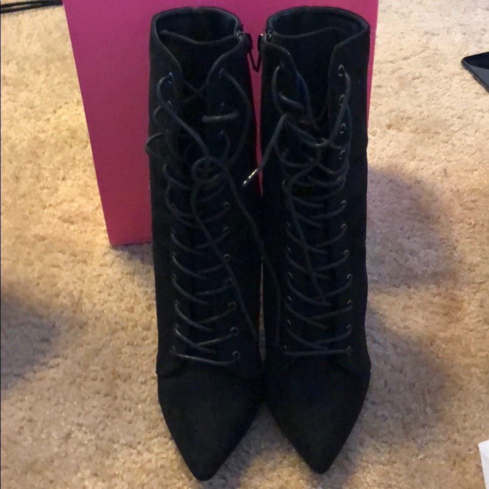 Ankle boot heels